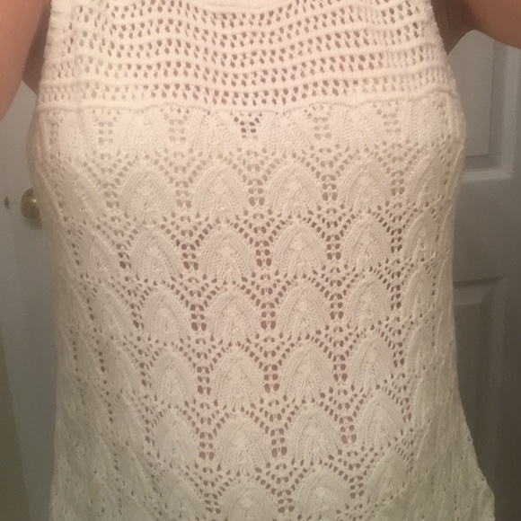 Clothes - Picture 4 of 4
