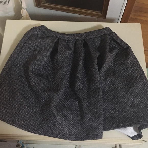 💖Reposh💖 Grey Pleated Skirt