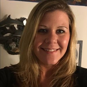 Meet your Posher, Leah