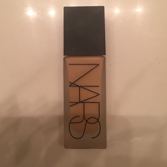 Nars All Day Luminous-Tahoe