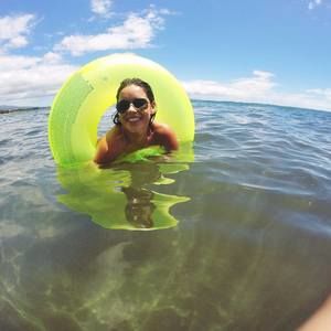 Meet your Posher, Claire