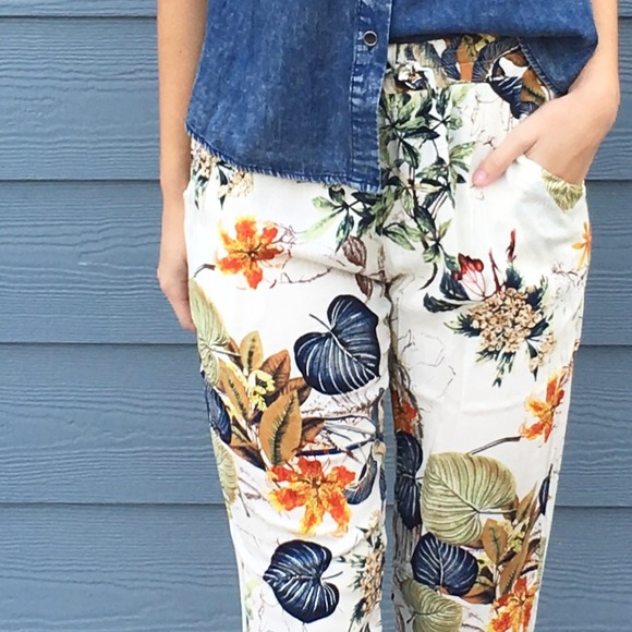 FLASH SALE • LAST ITEM | new | botanical joggers - Picture 4 of 4