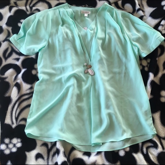 Chic Mint Top • Medium • Charming Charlie's