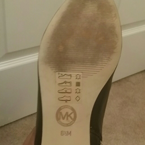 ((SOLD))Michael kors Ailee boots - Picture 2 of 4