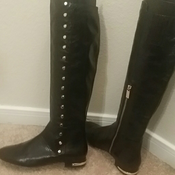 ((SOLD))Michael kors Ailee boots - Picture 4 of 4