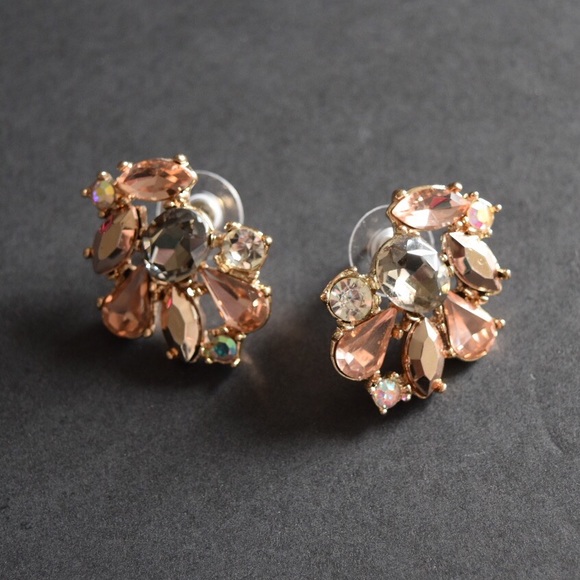 Express Jewelry - Express Statement Studs