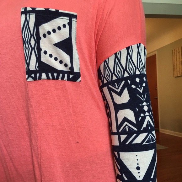 Aztec boutique tunic - Picture 3 of 3