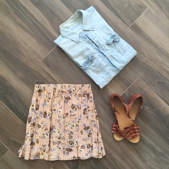 Brandy Melville floral skirt