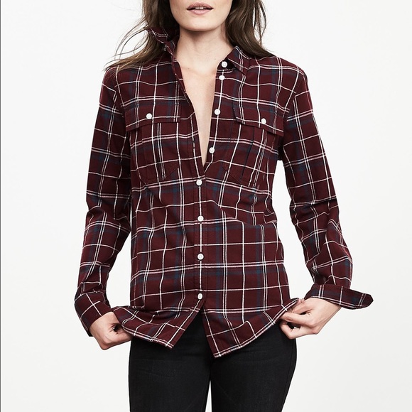 Banana Republic Button Down Shirt