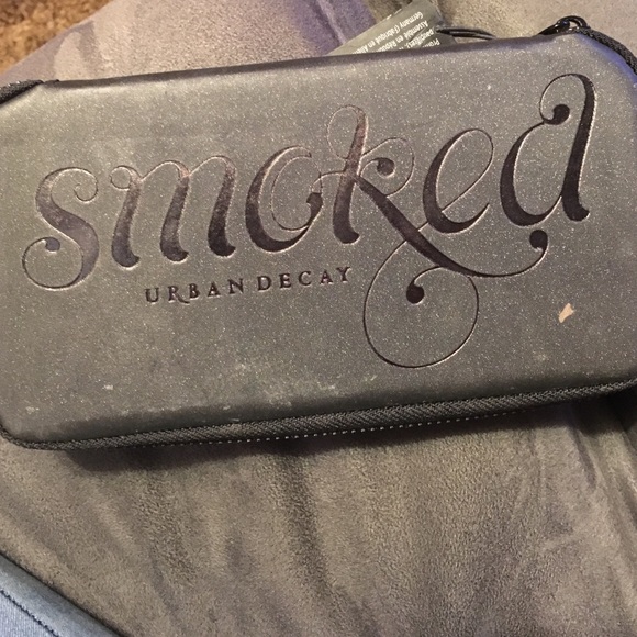 Urban Decay Smoked Palette