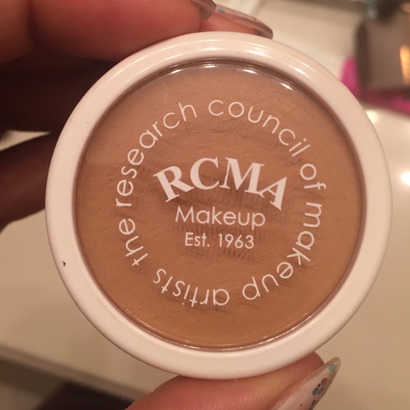 RCMA MAKEUP FOUNDATION- KL-5