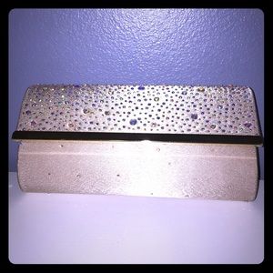 🚨REDUCED🚨 Charming Charlie Champagne Clutch