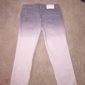 BCBG size 25 ombré grey to white pants