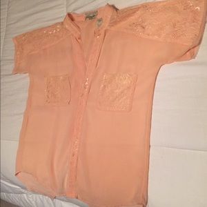 Rarely worn blouse from Buckle