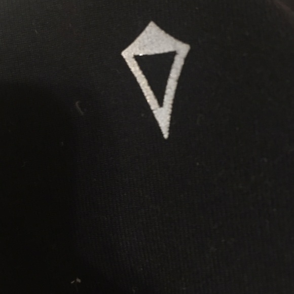 Cropped ivivva leggings !!! - Picture 2 of 3