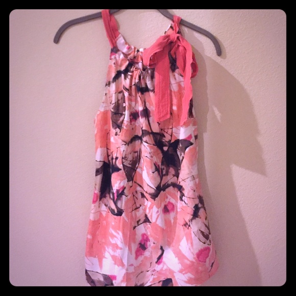 NWT- Banana Republic 100% silk shirt