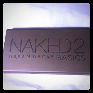 Urban decay naked basics 2 AUTHENTIC