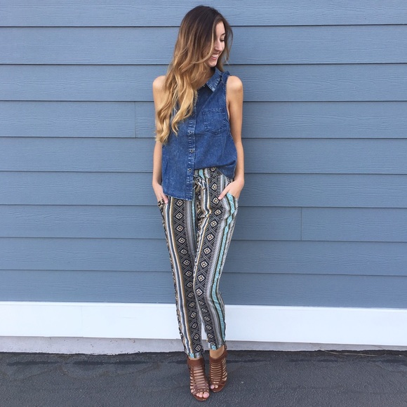 LAST ITEM patterned joggers - Picture 2 of 4