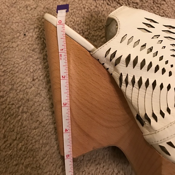 Bebe Heels - Picture 5 of 7