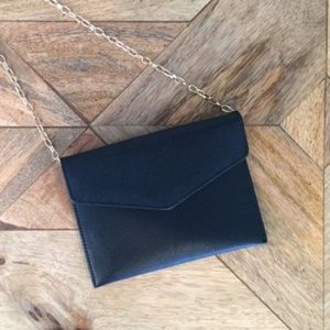 Mini envelope crossbody bag - black w/ gold chain