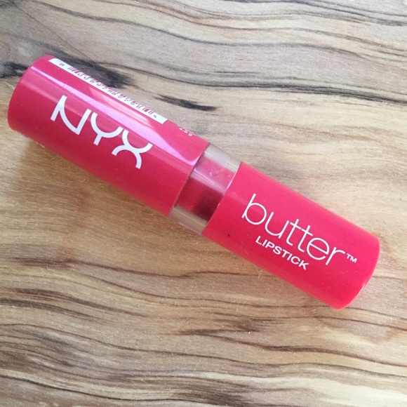 NYX butter lipstick in BLS12 Little Susie
