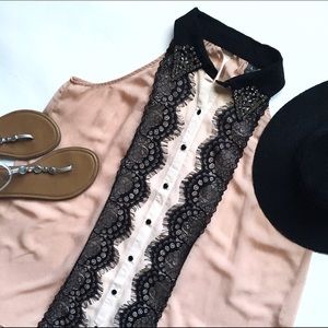 🎉HP🎉 Bedazzled Flowy Top