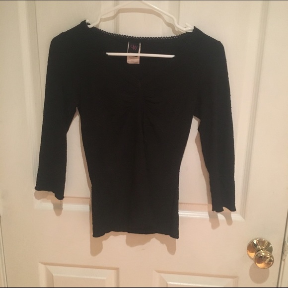 Black shirt