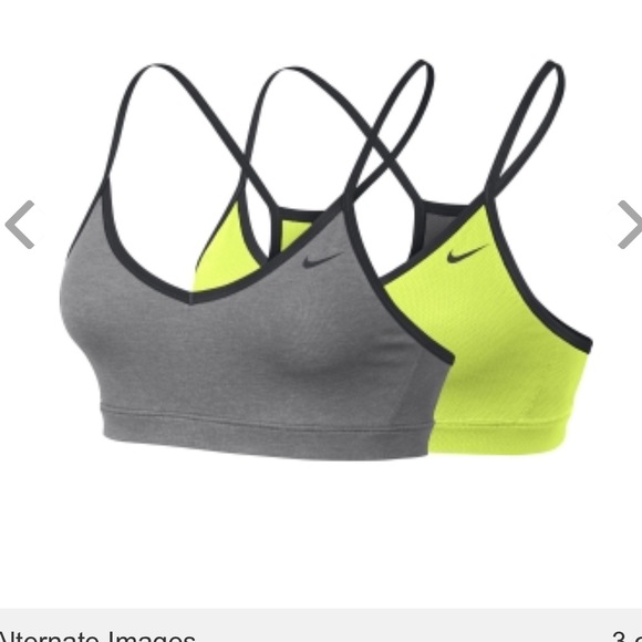 Nike Women's Victory Reversible Sports Bra