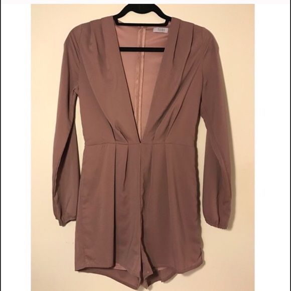 Tobi deep v romper - Picture 3 of 4