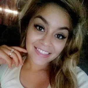 Meet your Posher, Karina