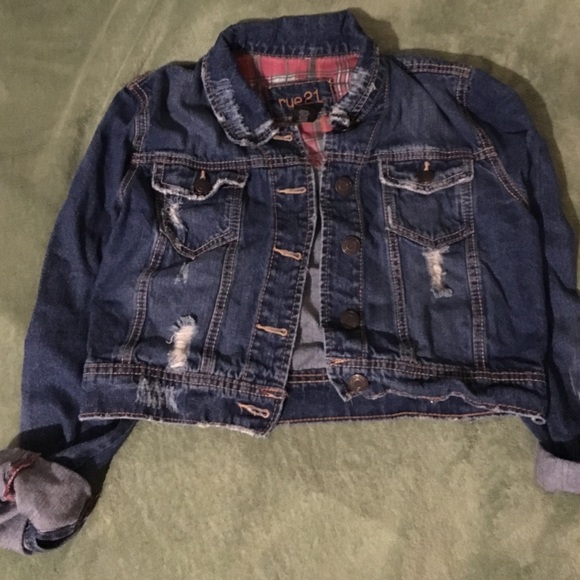Jean jacket - Picture 1 of 1