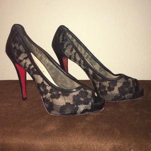 Beautiful Lace Detail Louboutin Heels