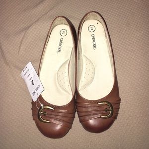 Brown flats