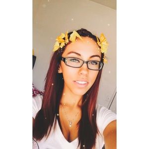 Meet your Posher, Esperanza