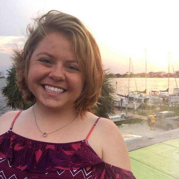 Meet your Posher, Kelsey