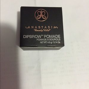Anastasia Beverly Hills Dipbrow Pomade