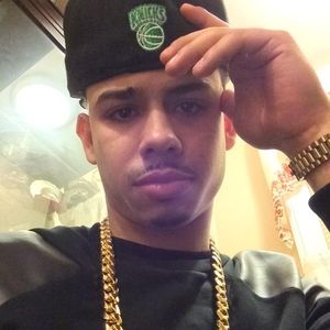 Meet your Posher, Christopher