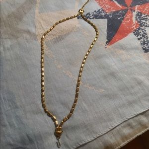 Gold cute necklace! 10 condition