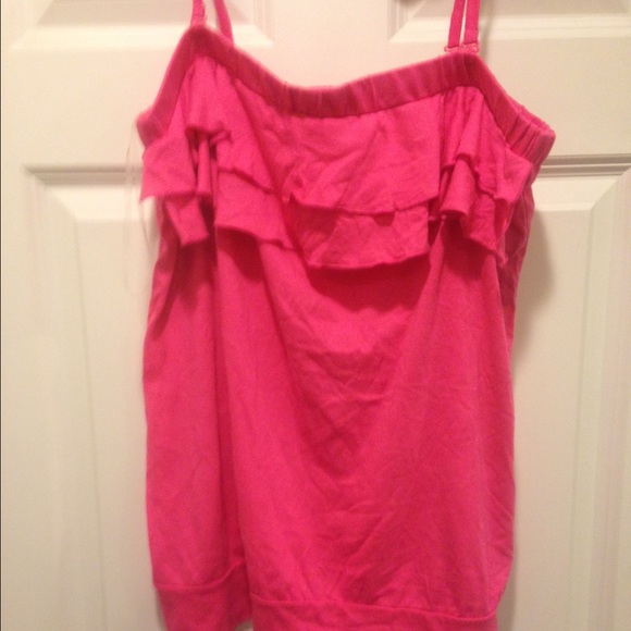 Pink strapless shirt