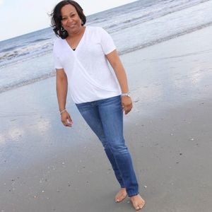 Meet your Posher, Deborah