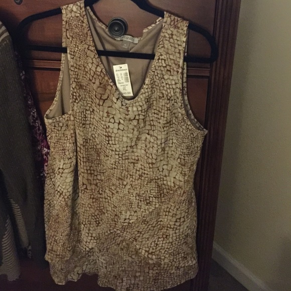 Dress barn long tank xl NWT