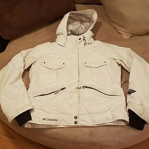 Columbia titanium omni tech ski coat.