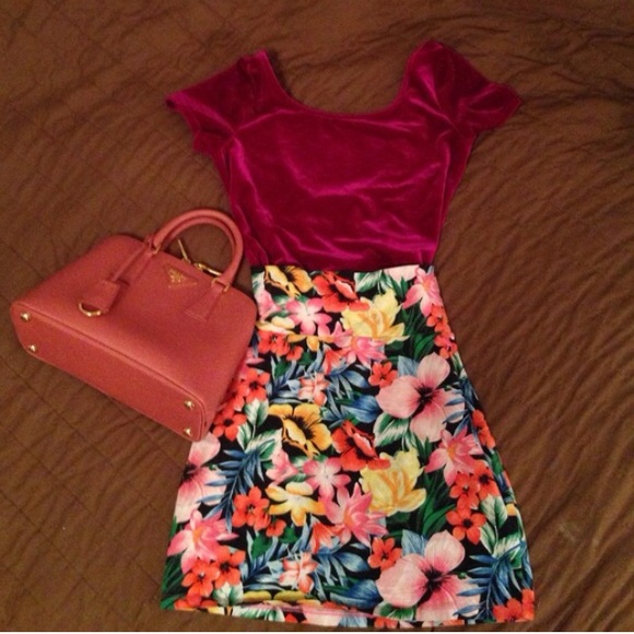 Magenta velvet crop top