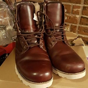 Mens waterproof winter boots burgundy color