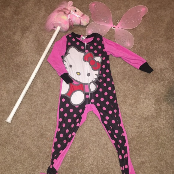 Hello Kitty Footie Pajamas size Medium