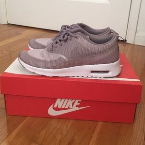 Lavender Nike Air Max Thea