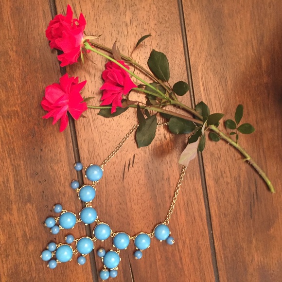 Blue bubble necklace NWOT - Picture 3 of 4