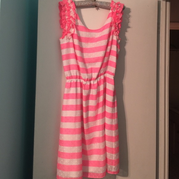 Lilly Pulitzer sundres