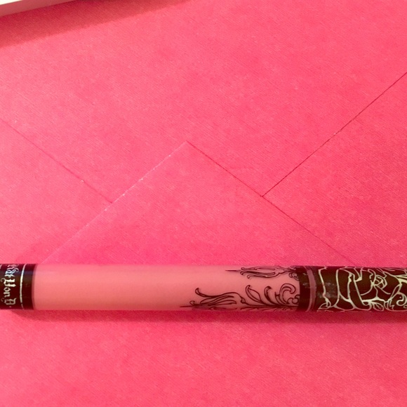 Kat von D Melancholia everlasting liquid lipstick
