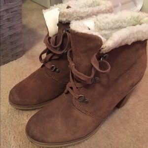 American Eagle Booties